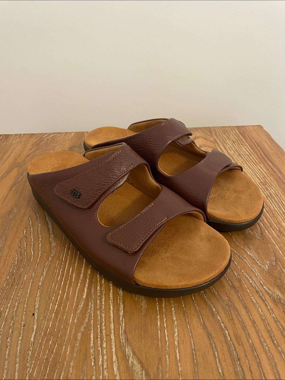 SAS Cozy Leather Slide Adjustable Strap Sandals in Amber Brown 10 Wide
